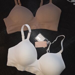 FeelinGirl Seamless White and Tan Women's Bra Set Of 2 NWT LARGE